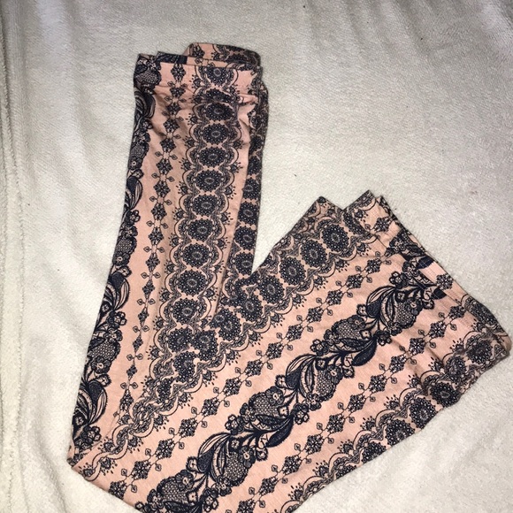 Floral Gypsy Soul Pants - Picture 3 of 4